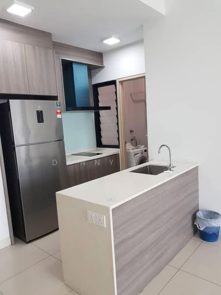 Kediaman Servis untuk Dijual di V-Residensi 2 - Danny Lee - Kitchen - PropertyGuru.com.my