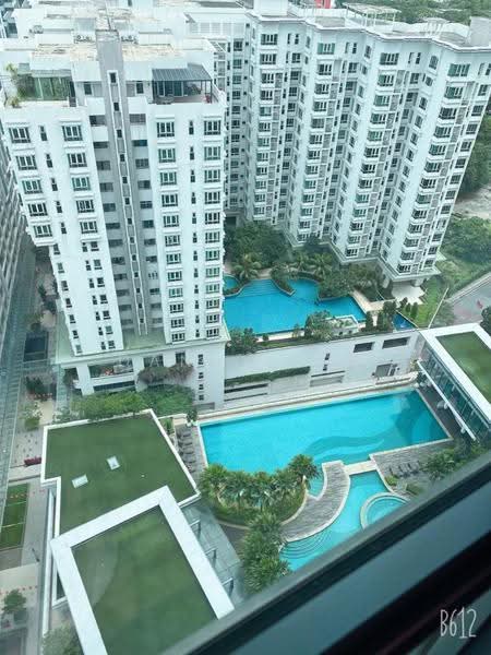 Kediaman Servis untuk Dijual di V-Residensi 2 - Danny Lee - Exterior - PropertyGuru.com.my