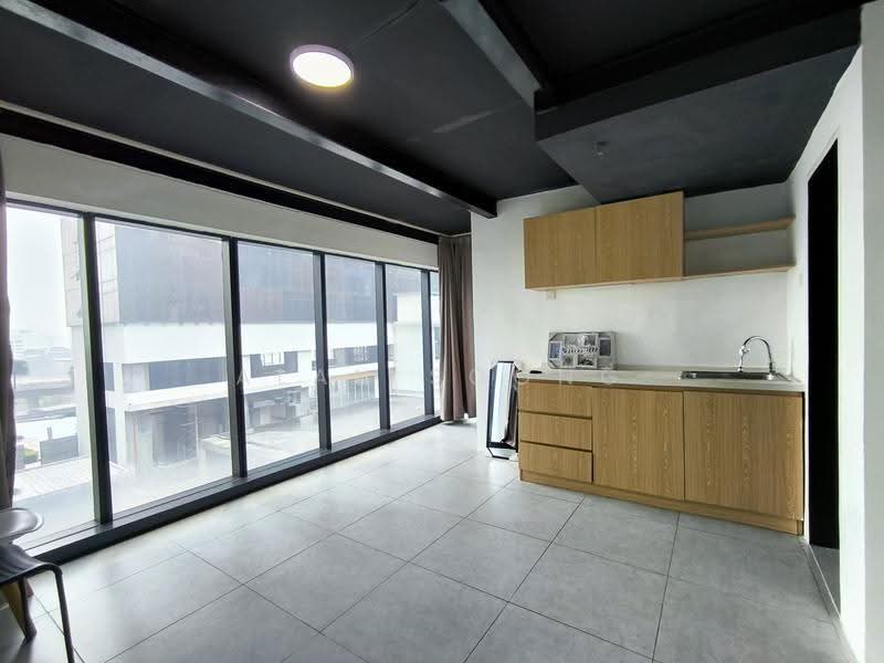 Kondominium untuk Disewa di SOHO @ Empire City - Alan Soong - Kitchen - PropertyGuru.com.my