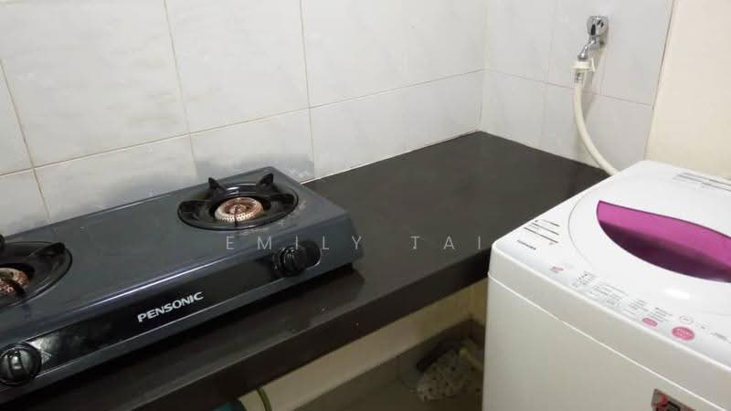 Kediaman Servis untuk Disewa di SetiaWalk - Emily Tai - Kitchen - PropertyGuru.com.my