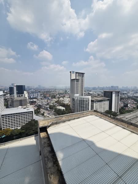 Kediaman Servis untuk Dijual di Pinnacle Petaling Jaya - Aidan Yong - Exterior - PropertyGuru.com.my