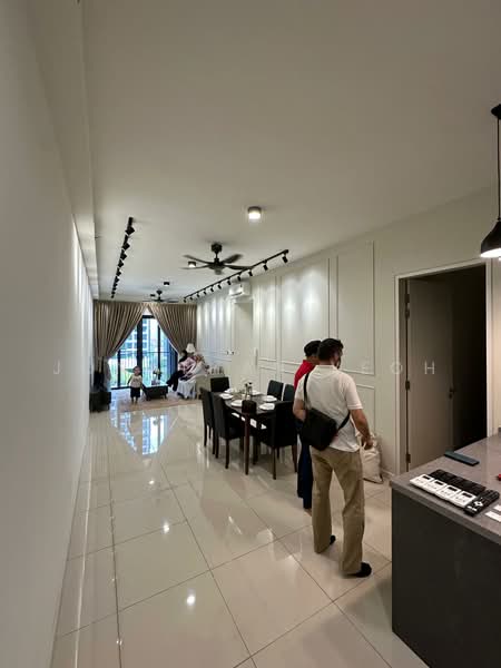 Kediaman Servis untuk Disewa di Sunway Avila Residences - Jonathan Yeoh - Living Room - PropertyGuru.com.my