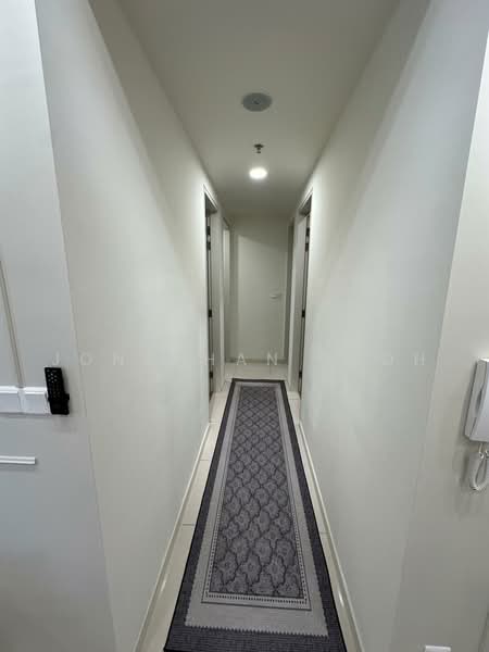 Kediaman Servis untuk Disewa di Sunway Avila Residences - Jonathan Yeoh - Corridor - PropertyGuru.com.my