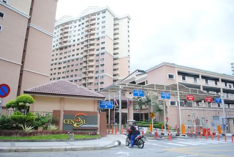 Condominium for Sale at Cengal Condominium - Kent Yeo - Exterior - PropertyGuru.com.my