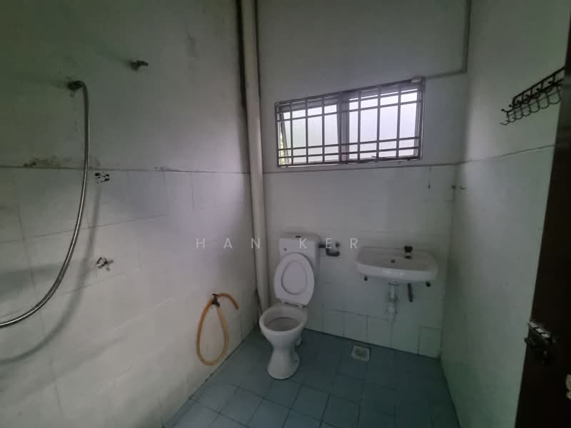 Rumah Teres 2.5-Tingkat untuk Disewa di Kawasan 18 (Klang) - Han Ker - Bathroom - PropertyGuru.com.my