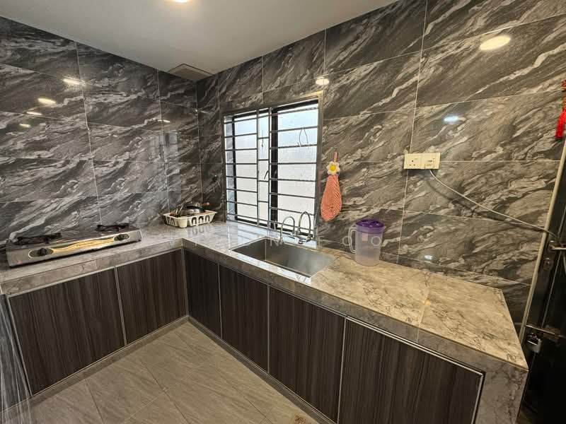 1-storey Terraced House for Rent in Skudai (Johor) - Vison Foo - Kitchen - PropertyGuru.com.my