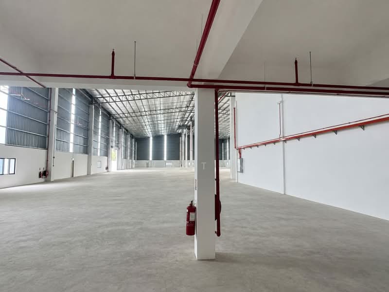 Detached Factory for Rent in Kawasan Perindustrian Pasir Gudang (Pasir Gudang) - Eva Tan - Interior - PropertyGuru.com.my