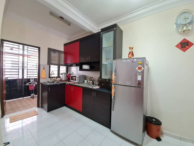 Rumah Teres 2-Tingkat untuk Dijual di Taman Nusantara (Iskandar Puteri (Nusajaya)) - Jason Sim - Kitchen - PropertyGuru.com.my