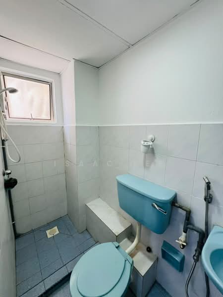 Kondominium untuk Dijual di Danau Idaman - Isaac Tee - Bathroom - PropertyGuru.com.my