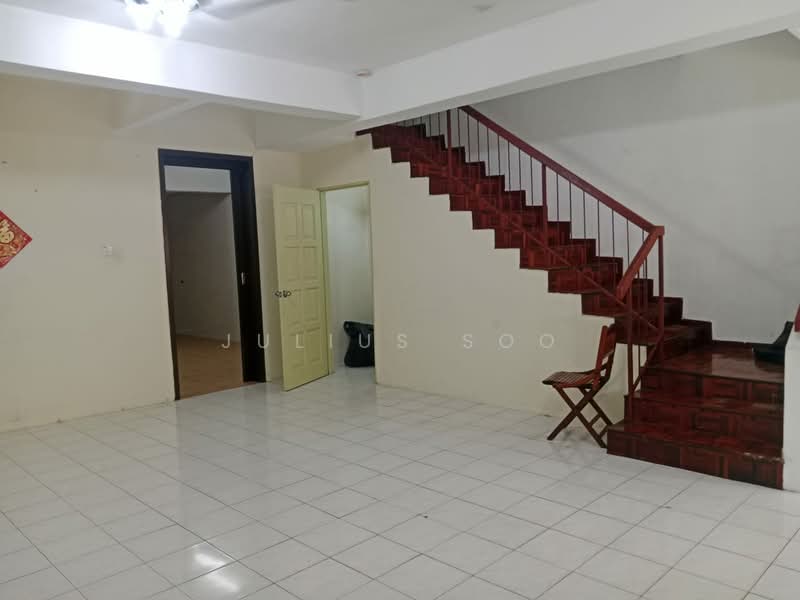 2-storey Terraced House for Sale in Bandar Mahkota Cheras (Cheras) - Julius Soo - Living Room - PropertyGuru.com.my