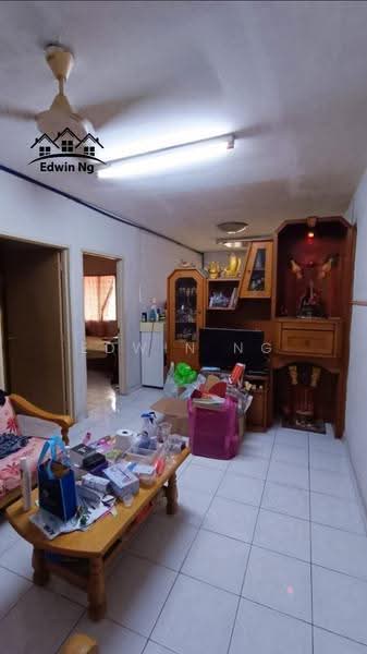 Rumah Flat untuk Dijual di Desa Permai Indah Flat - Edwin Ng - Living Room - PropertyGuru.com.my