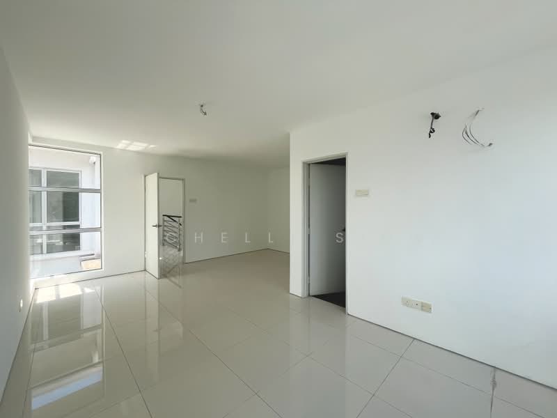 3-storey Terraced House for Sale in Taman Mesra Utama (Balakong) - Michelle Siow - PropertyGuru.com.my