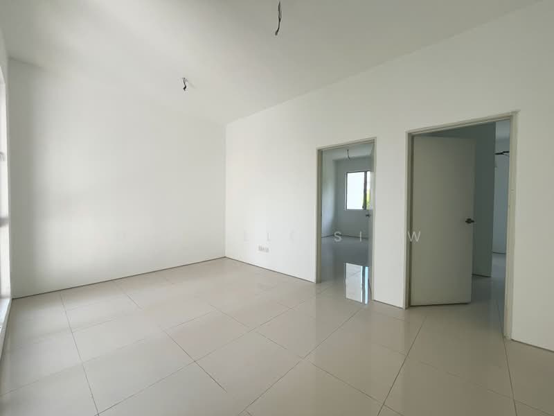 3-storey Terraced House for Sale in Taman Mesra Utama (Balakong) - Michelle Siow - PropertyGuru.com.my