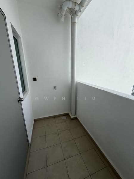 Kediaman Servis untuk Disewa di One 49 Residence - Gwen Lim - Balcony - PropertyGuru.com.my