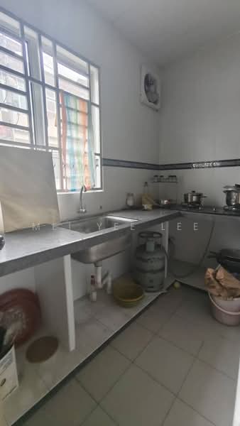 2-storey Terraced House for Sale in Taman Desa Cahaya (Bukit Mertajam) - Mei Yee Lee - Kitchen - PropertyGuru.com.my