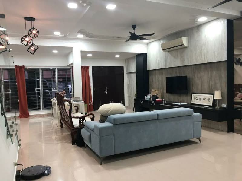 Terraced House for Sale in KL City Centre (Kuala Lumpur) - Elaine Yap - Living Room - PropertyGuru.com.my