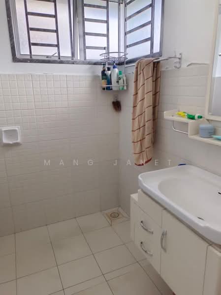 Rumah Teres 2-Tingkat untuk Dijual di Taman Setia Indah (Tebrau) - Mang Janet - PropertyGuru.com.my
