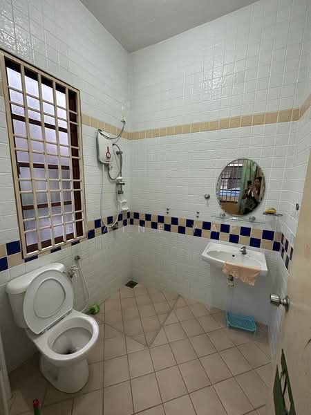 Terraced House for Sale in KL City Centre (Kuala Lumpur) - Elaine Yap - Bathroom - PropertyGuru.com.my