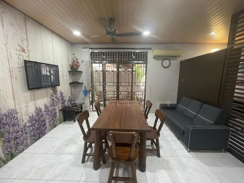 Semi-Detached House for Sale in Taman Sejahtera Indah (Bukit Mertajam) - Mei Yee Lee - Living Room - PropertyGuru.com.my