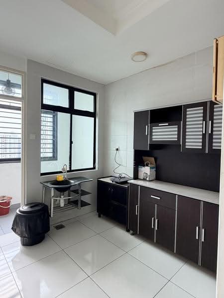 Service Residence for Rent at The Platino Serviced Apartment - Eva Yeo - Kitchen - PropertyGuru.com.my
