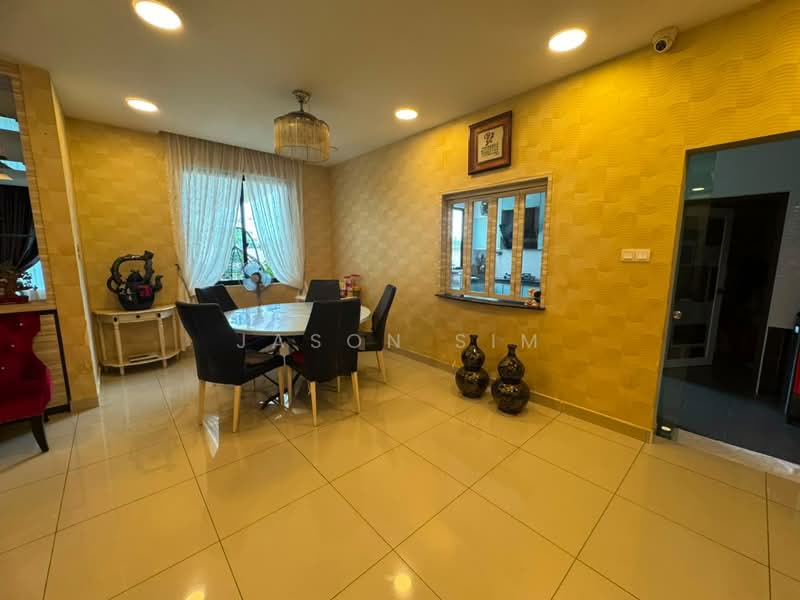 Cluster House for Sale in Skudai (Johor) - Jason Sim - Dining Room - PropertyGuru.com.my