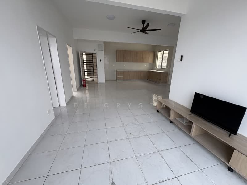 Pangsapuri untuk Disewa di Seri Topaz - Lee Crystal - Living Room - PropertyGuru.com.my
