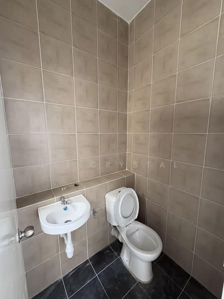 Pangsapuri untuk Disewa di Seri Topaz - Lee Crystal - Bathroom - PropertyGuru.com.my