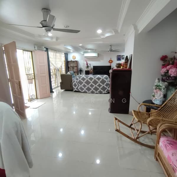 Semi-Detached House for Sale in Seksyen 1 Wangsa Maju (Wangsa Maju) - Amber Ng - Living Room - PropertyGuru.com.my