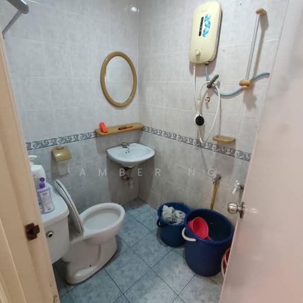 Semi-Detached House for Sale in Seksyen 1 Wangsa Maju (Wangsa Maju) - Amber Ng - Bathroom - PropertyGuru.com.my