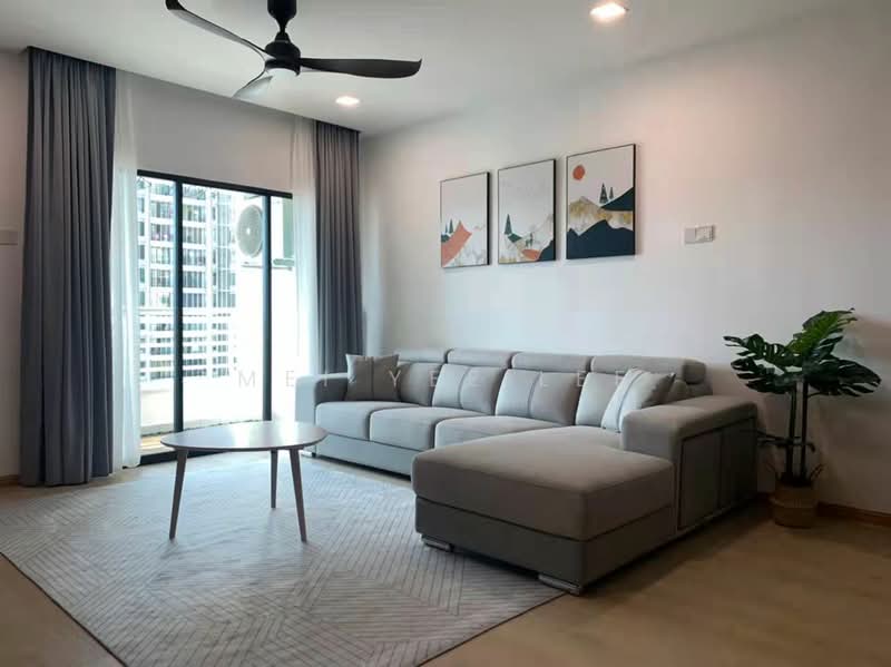 Kondominium untuk Dijual di Park View Tower - Mei Yee Lee - Living Room - PropertyGuru.com.my