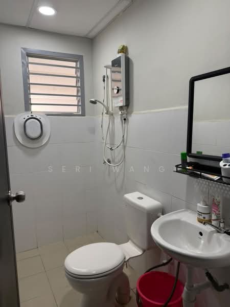 Apartment for Sale at Denai Nusantara Apartment - Seri Wangi - Bathroom - PropertyGuru.com.my