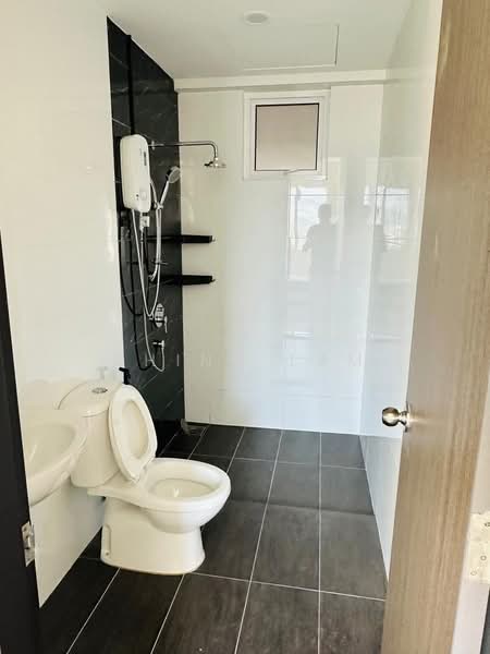 Kondominium untuk Disewa di Zen 6 - Shing Lam - Bathroom - PropertyGuru.com.my