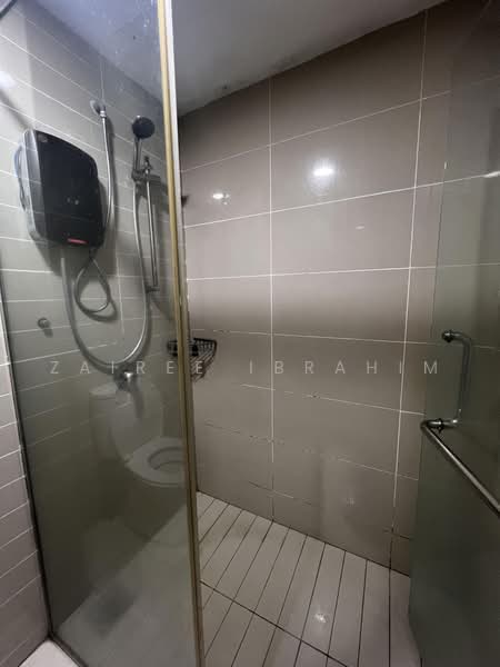 Kediaman Servis untuk Disewa di Bangi Gateway - Zairee Ibrahim - Bathroom - PropertyGuru.com.my