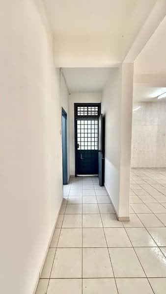 2-storey Terraced House for Sale in Taman Daya (Johor Bahru) - Jovel Lim - Corridor - PropertyGuru.com.my