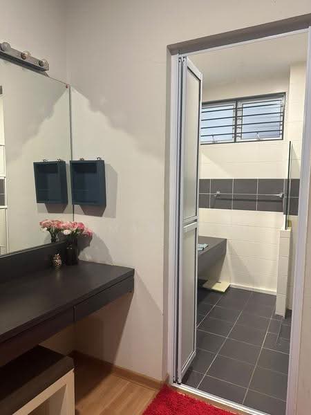 Pangsapuri untuk Disewa di The Arcardia - Thomas Tong - Bathroom - PropertyGuru.com.my