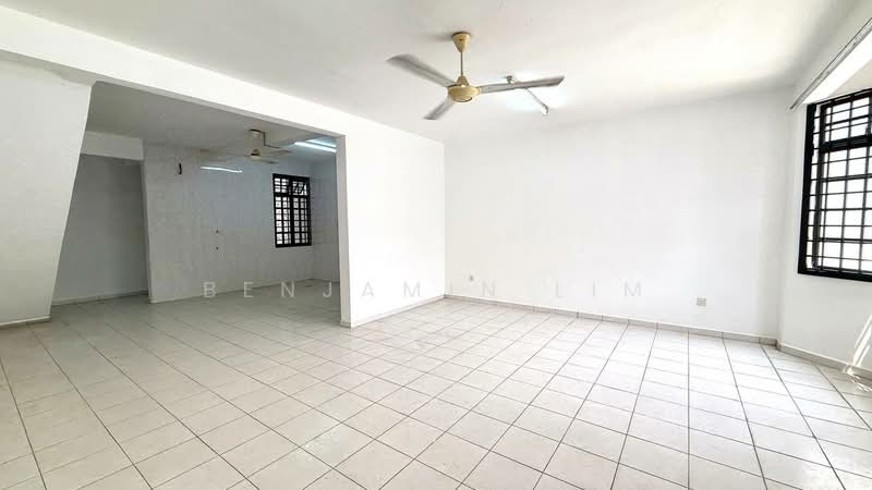 2-storey Terraced House for Sale in Tebrau (Johor) - Benjamin Lim - Living Room - PropertyGuru.com.my