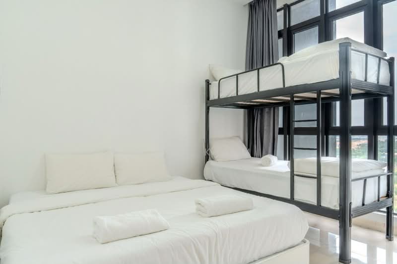 Service Residence for Sale at D'Pristine - Win Kam - Bedroom - PropertyGuru.com.my
