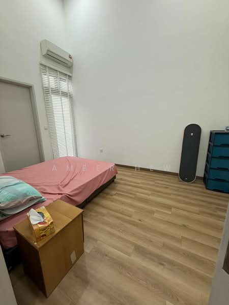 2-storey Terraced House for Sale in Bandar Bistari Perdana (Pasir Gudang) - Amber Hew - Bedroom - PropertyGuru.com.my