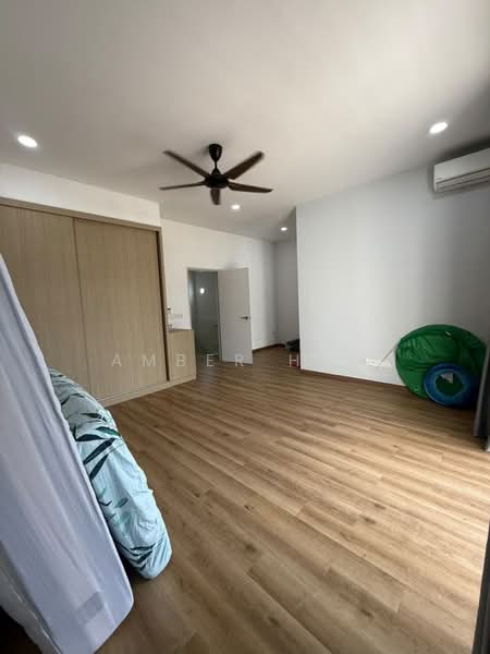 2-storey Terraced House for Sale in Bandar Bistari Perdana (Pasir Gudang) - Amber Hew - Bedroom - PropertyGuru.com.my