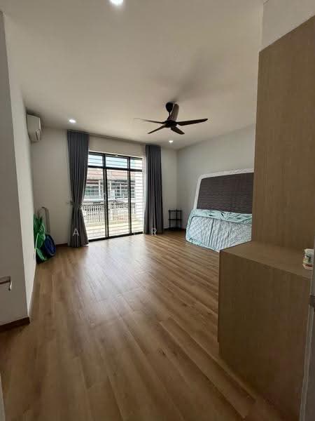 2-storey Terraced House for Sale in Bandar Bistari Perdana (Pasir Gudang) - Amber Hew - Bedroom - PropertyGuru.com.my