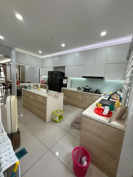 2-storey Terraced House for Sale in Bandar Bistari Perdana (Pasir Gudang) - Amber Hew - Kitchen - PropertyGuru.com.my