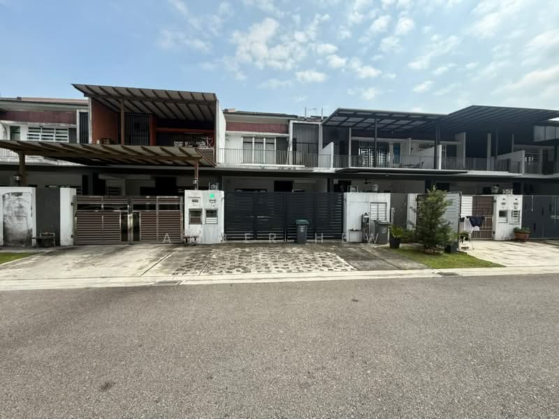 2-storey Terraced House for Sale in Bandar Bistari Perdana (Pasir Gudang) - Amber Hew - Exterior - PropertyGuru.com.my