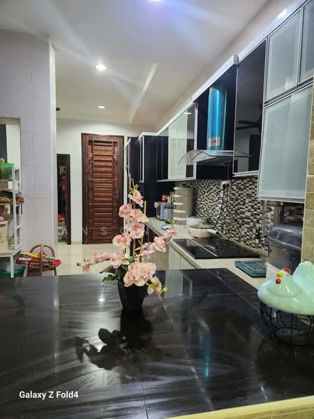 Semi-Detached House for Sale in Taman Pulai Bayu (Skudai) - Anson Chua - Kitchen - PropertyGuru.com.my