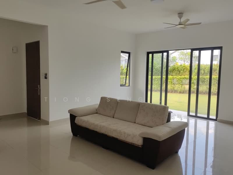 Rumah Teres 1.5-Tingkat untuk Disewa di Diamond City (Semenyih) - Tiong Seng Lee - Living Room - PropertyGuru.com.my