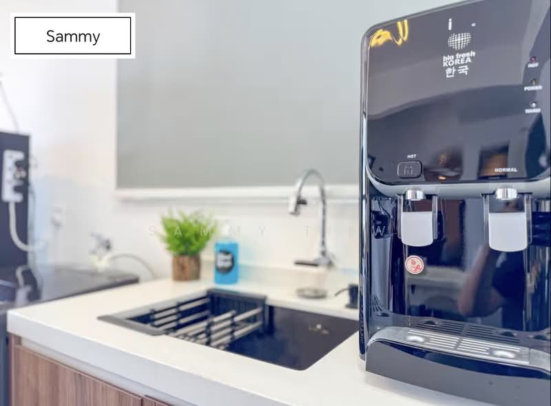 Kediaman Servis untuk Disewa di Urban Suites - Sammy Tiew - Kitchen - PropertyGuru.com.my