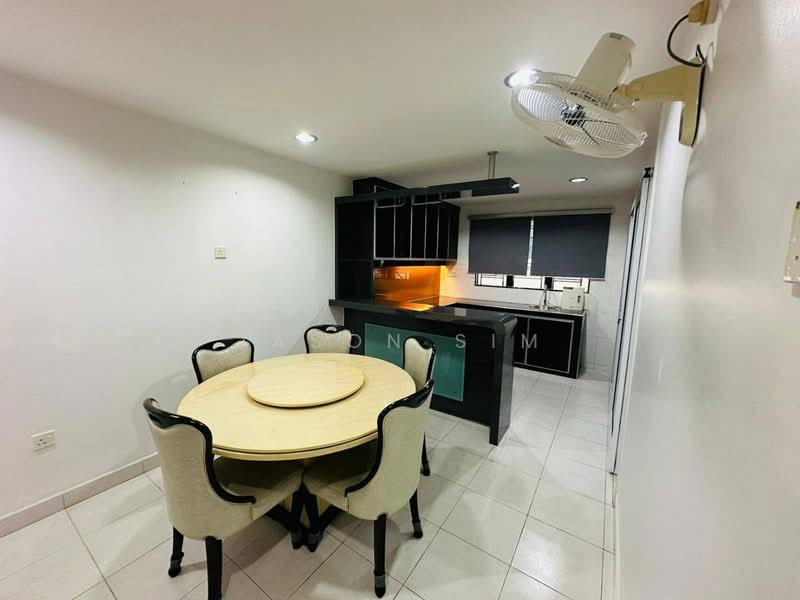 2-storey Terraced House for Sale in Taman Sri Pulai Perdana (Skudai) - Jason Sim - Dining Room - PropertyGuru.com.my