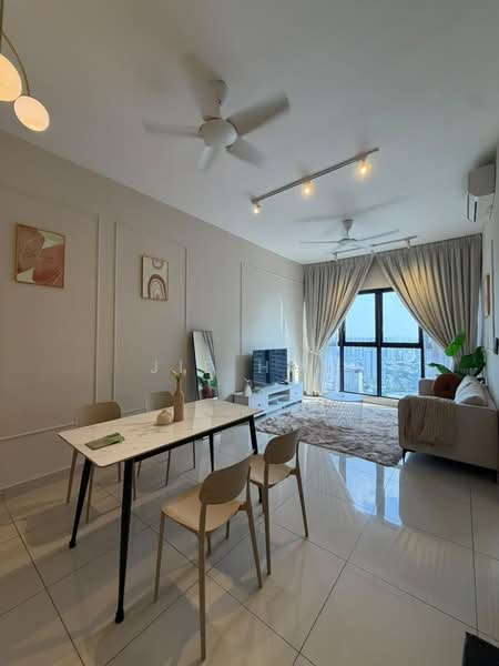 Kediaman Servis untuk Disewa di Trion 2 @ KL - Jie Hoh - Living Room - PropertyGuru.com.my