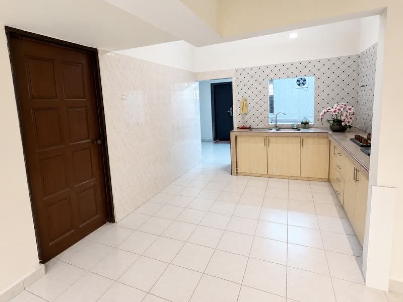 Terraced House for Sale in Taman Cuepacs (Cheras) - Ben Nelson - Kitchen - PropertyGuru.com.my