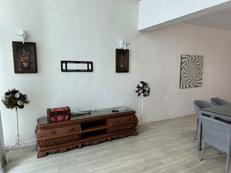 Condominium for Sale at Metropolitan Square Service Residence - Raymond Tan - Living Room - PropertyGuru.com.my