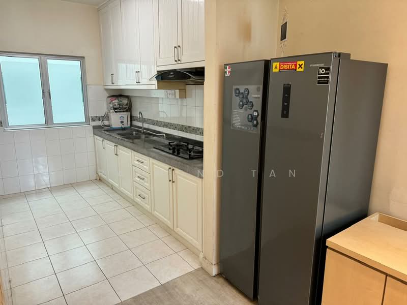 Condominium for Sale at Metropolitan Square Service Residence - Raymond Tan - Kitchen - PropertyGuru.com.my